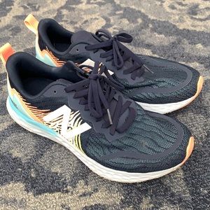 New Balance Fresh Foam Tempo Size 8.5